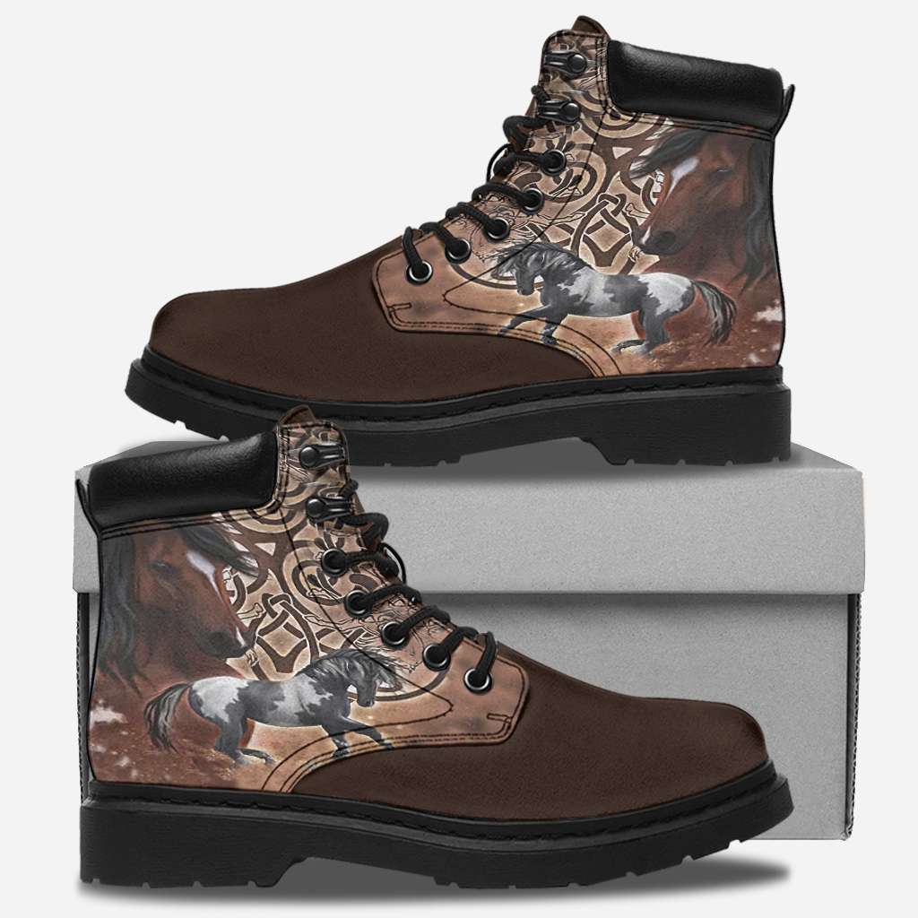 Brown Horse Lover -  Horse All Season Boots 0921