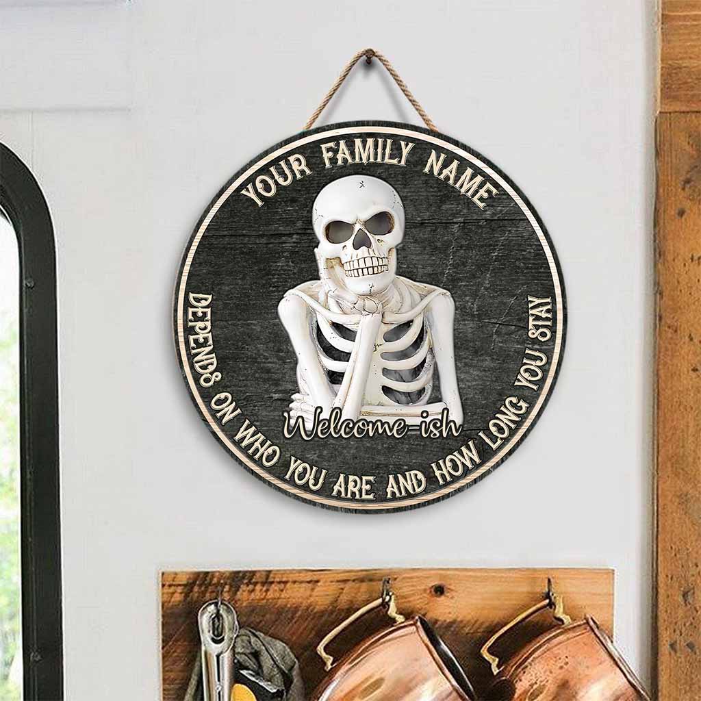 Welcome - Skull Personalized Round Wood Sign