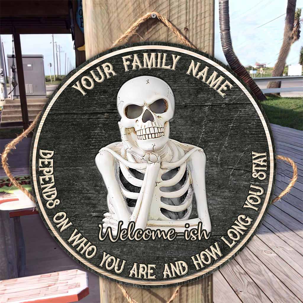 Welcome - Skull Personalized Round Wood Sign