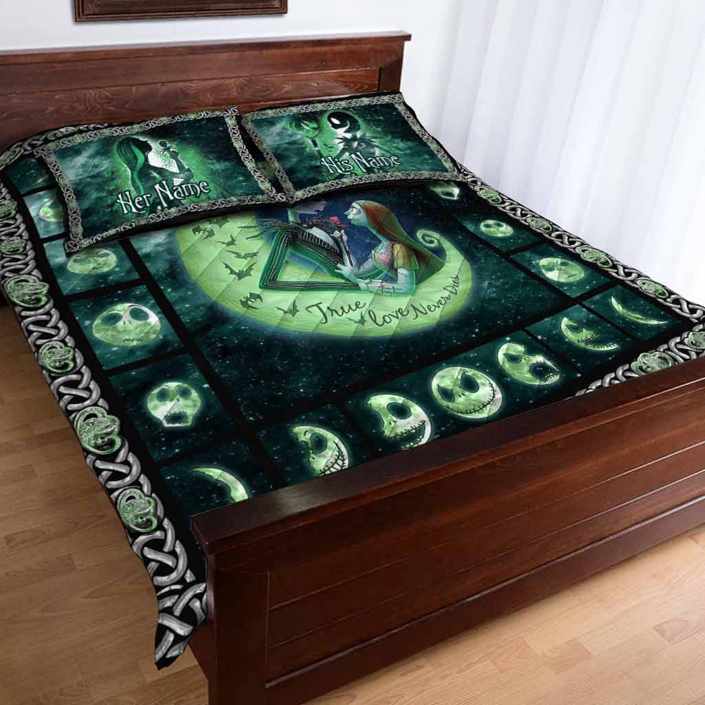 True Love Never Dies - Personalized Nightmare Quilt Set