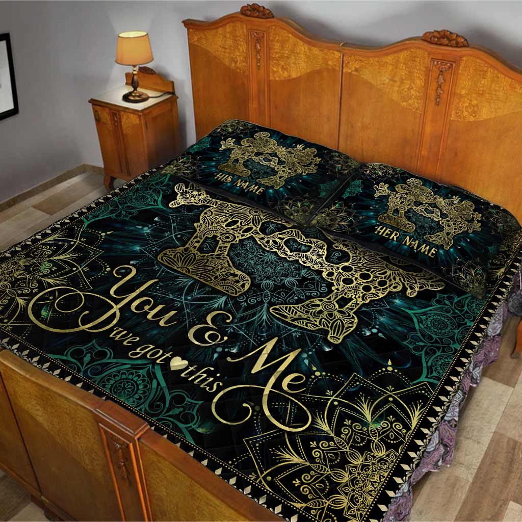 You And Me We Got This Mouse Ears Couple Mandala - Personalized Mouse Quilt Set