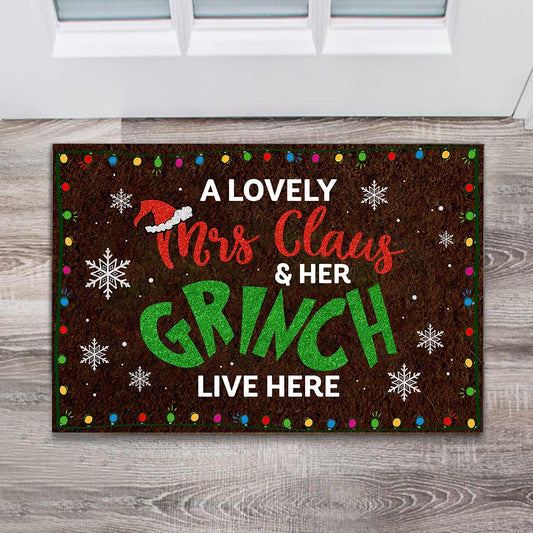 Lovely Couple - Christmas Couple Doormat