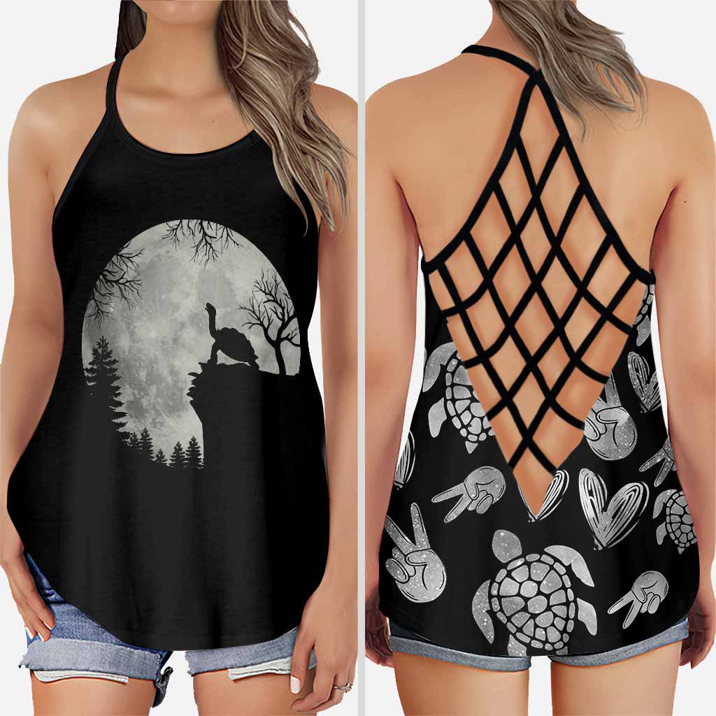 Turtle Moon Howling Turtle Halloween Cross Tank Top